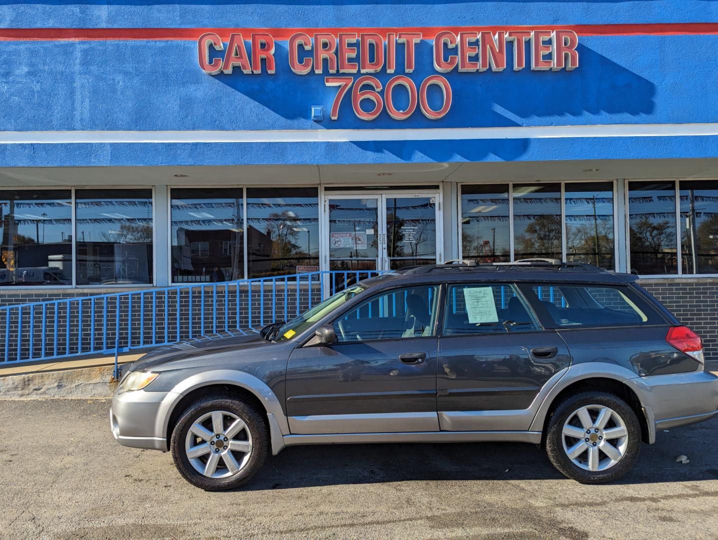 2009 GRAY Subaru Outback 2.5i (4S4BP61C097) with an 2.5L H4 SOHC 16V engine, 4-Speed Automatic transmission, located at 7600 S Western Ave., Chicago, IL, 60620, (773) 918-3980, 0.000000, 0.000000 - Photo#0